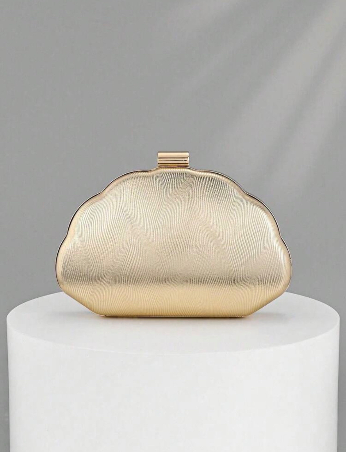 Imagem Clutch dourada