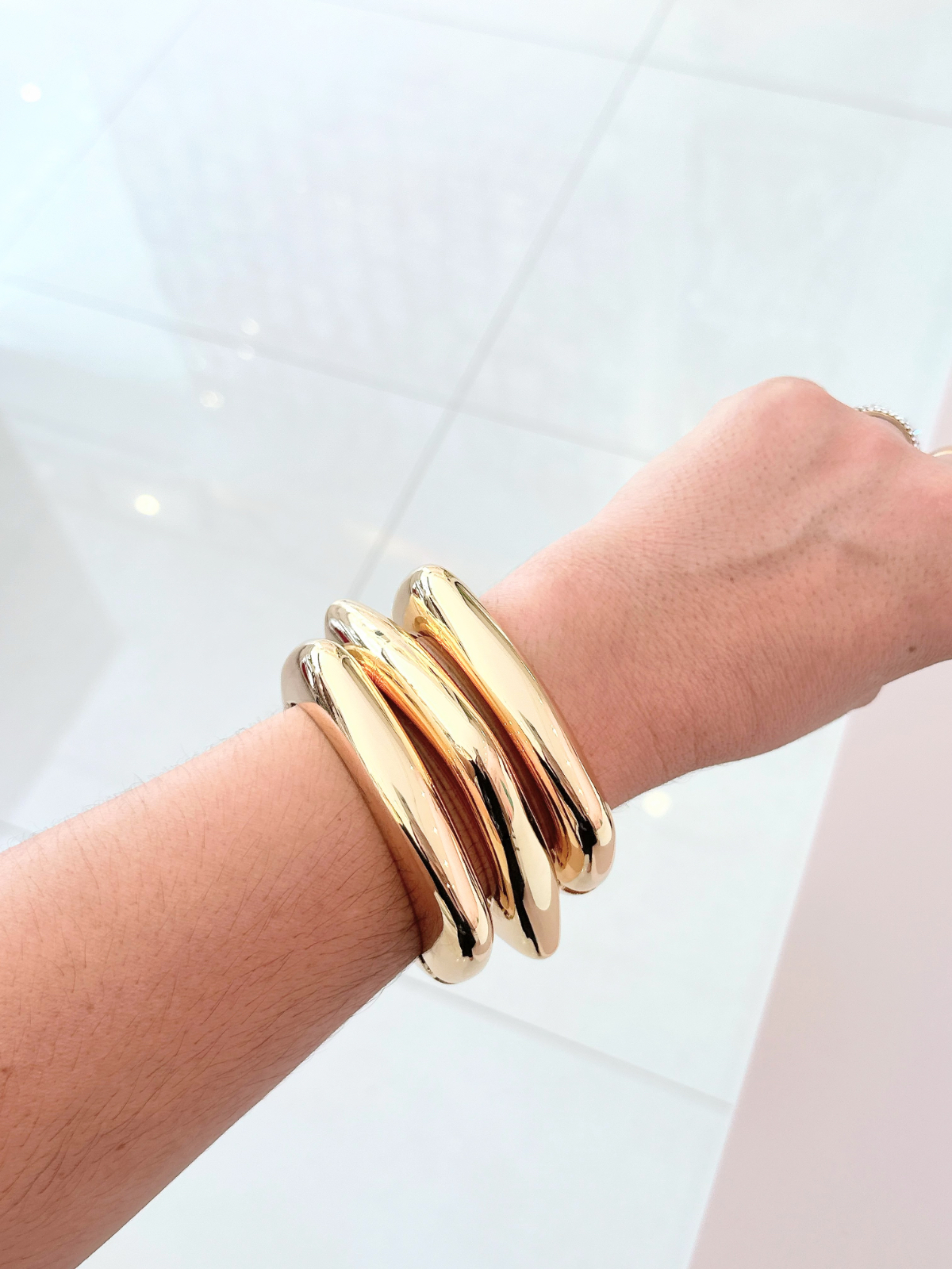 Imagem 1 Bracelete quadrado 