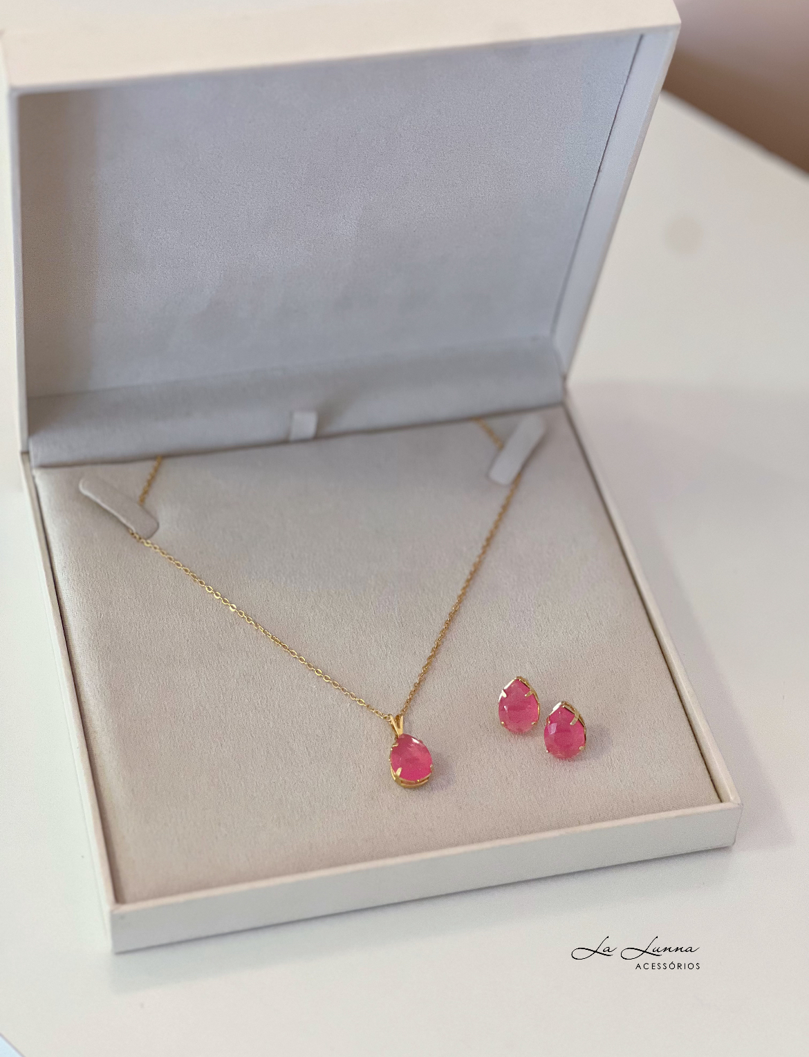 Imagem Conjunto gota rosa