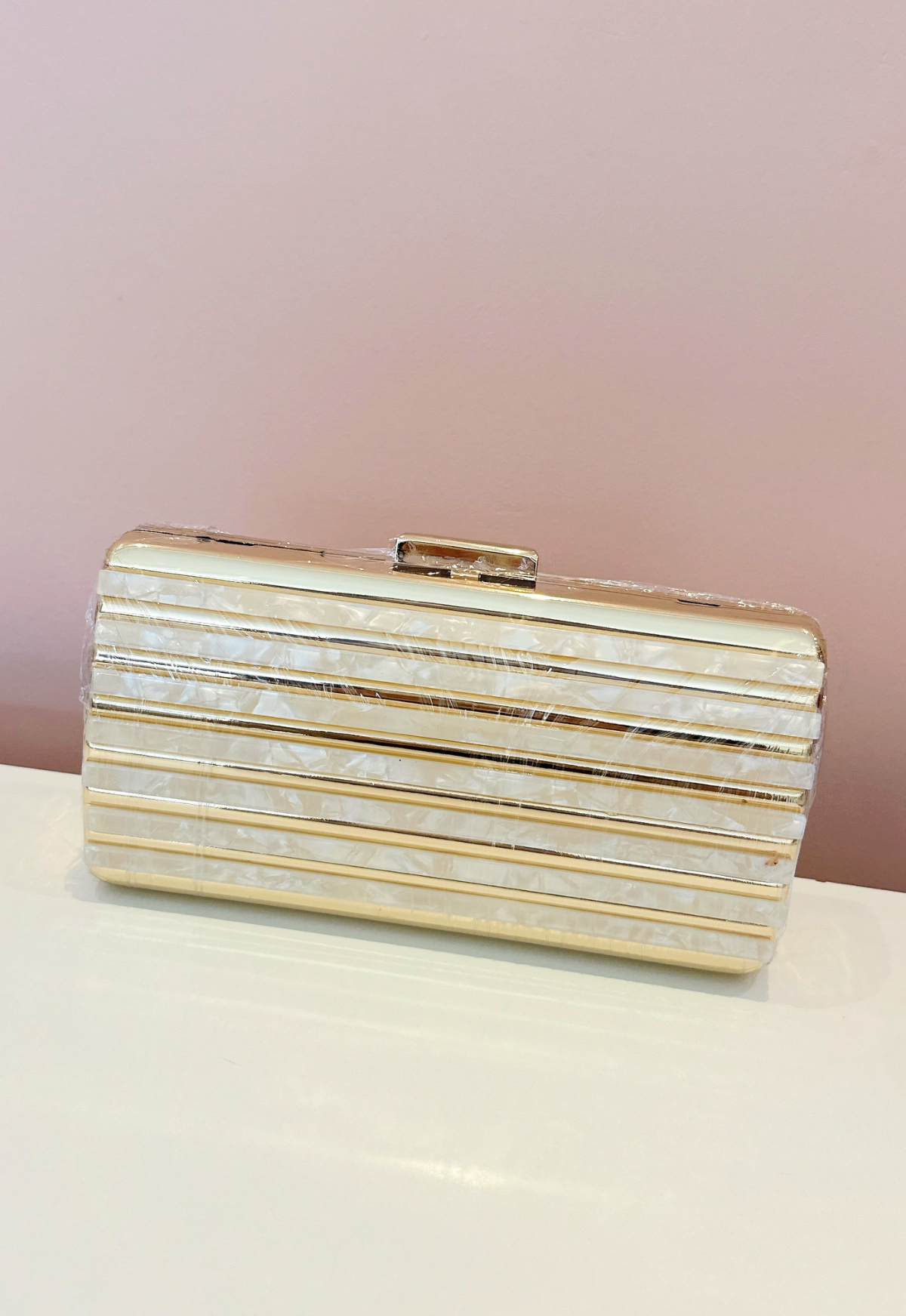 Imagem Clutch madrepérola 