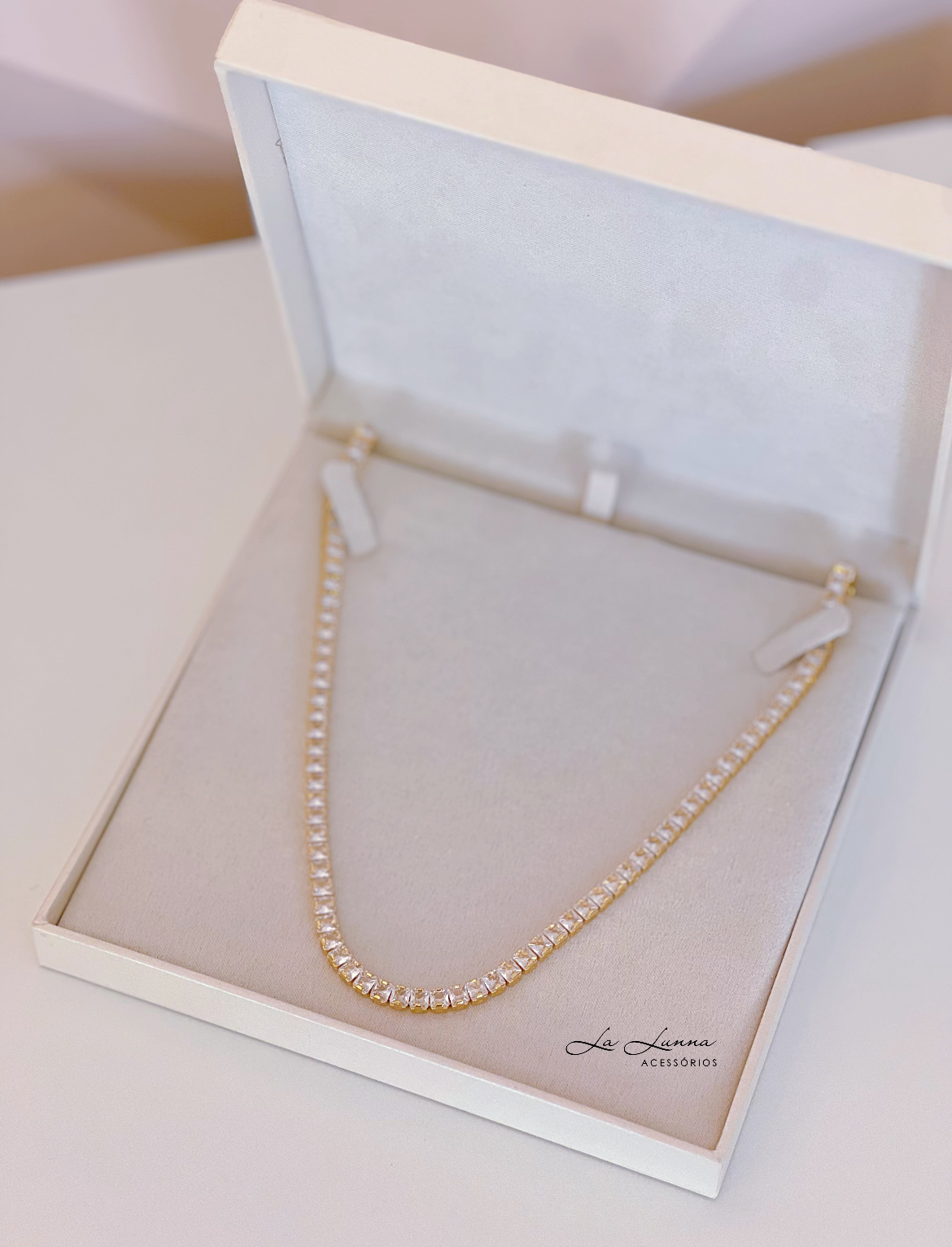 Imagem Colar riviera dourado 