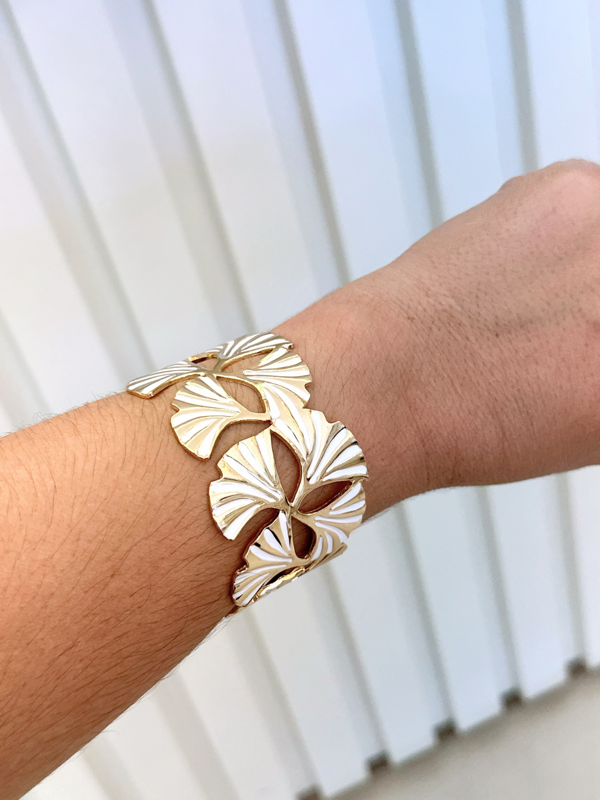 Imagem Bracelete folhas esmaltado