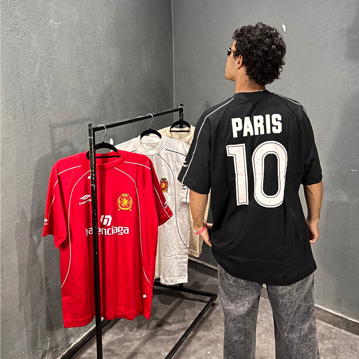 Imagem 1 CAMISA BALENCIAGA OVER
