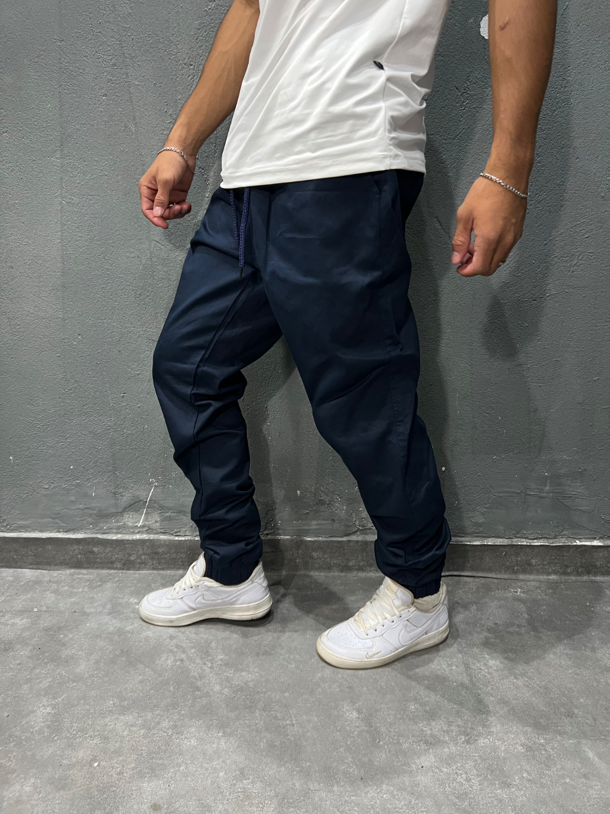 Imagem 3 CALÇA JOGGER EM SARJA