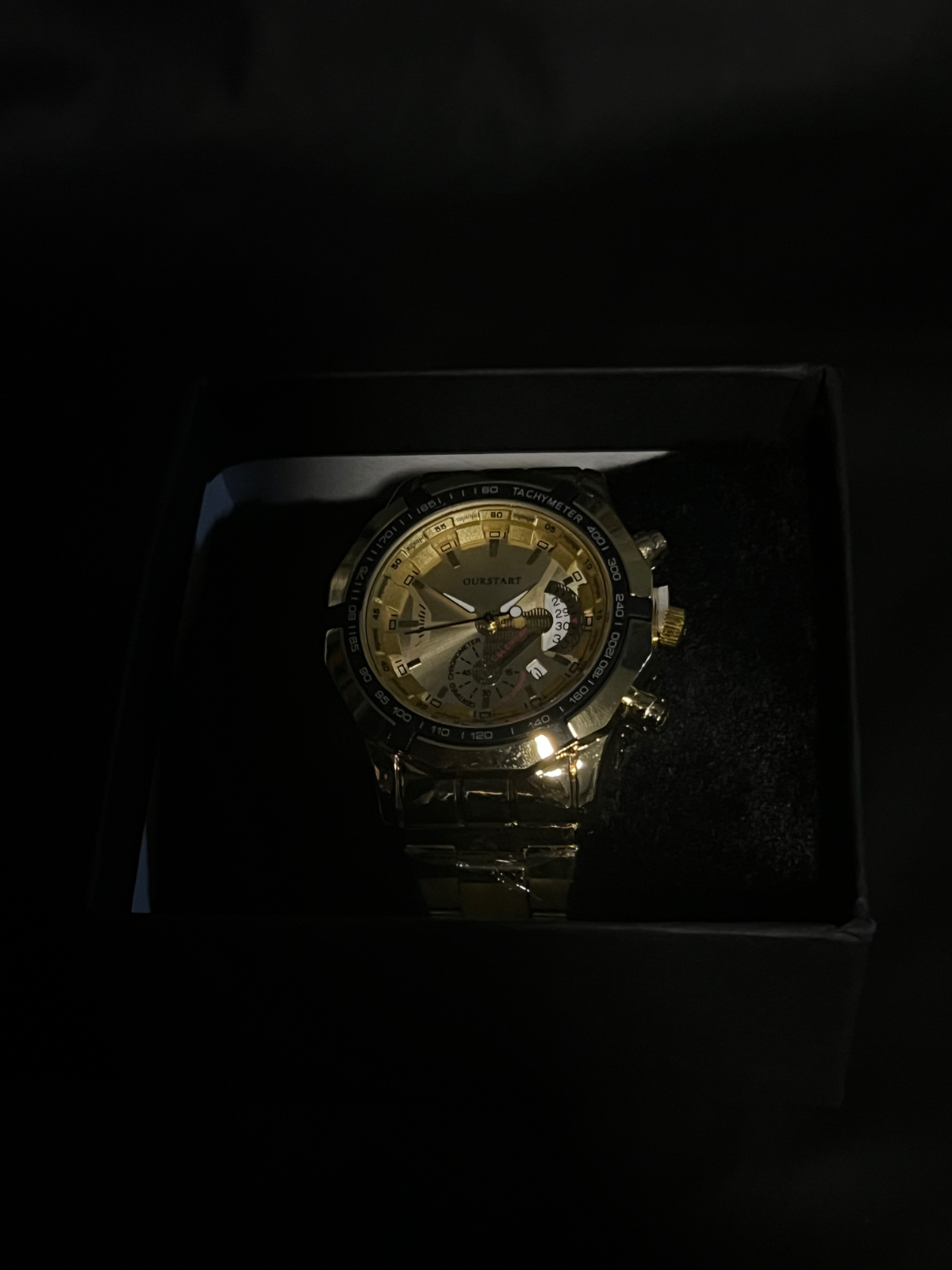 Imagem RELÓGIO ELEGANTE DOURADO 