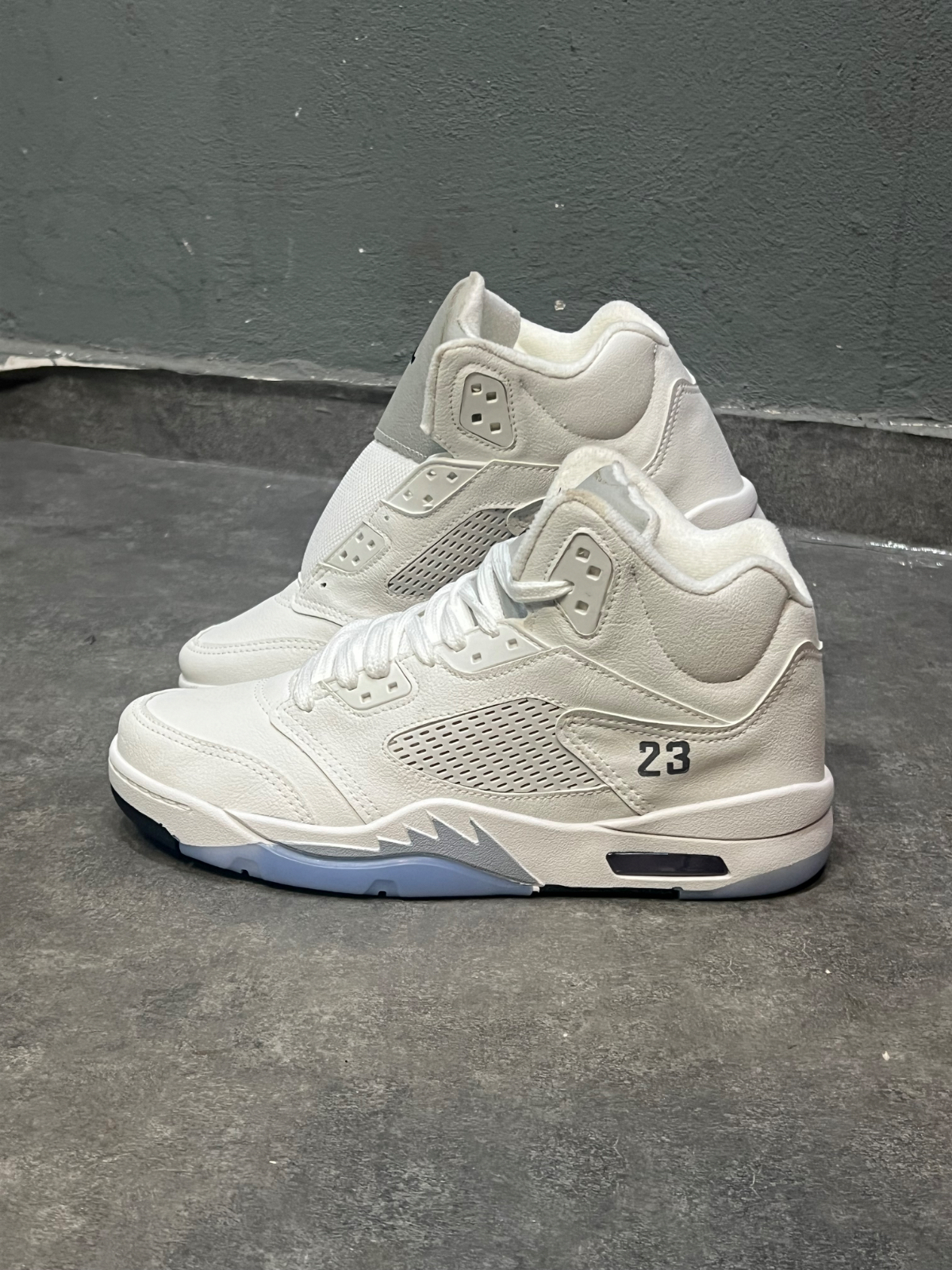 Imagem TÊNIS JORDAN 5