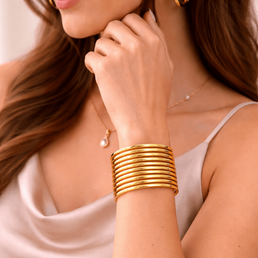 Imagem 1 Bracelete Largo Listrado Vazado